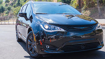 Chrysler Pacifica Plug-In Hybrid_2017